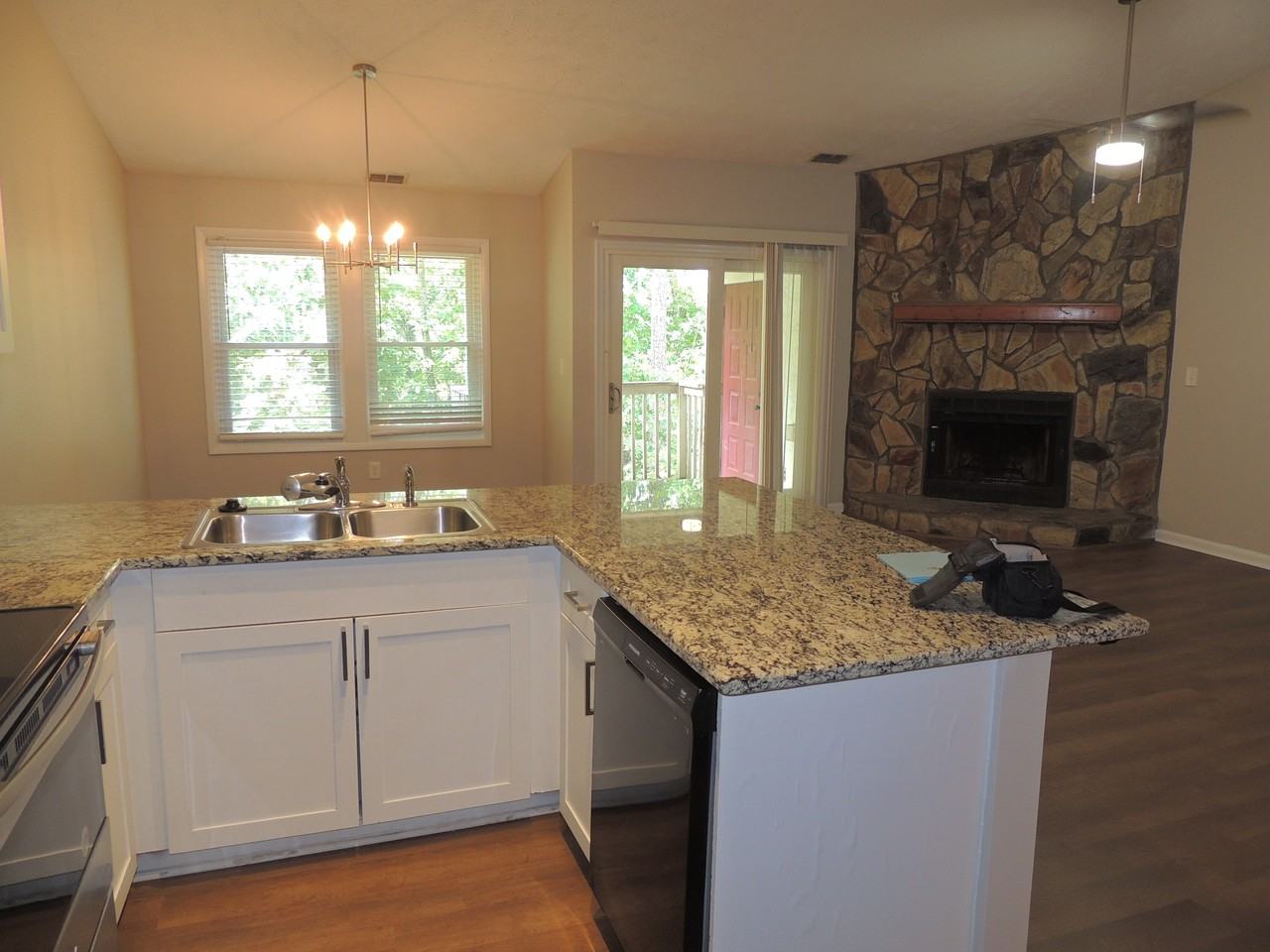 1006 Wood Creek Dr #1 - Photo 7 of 10