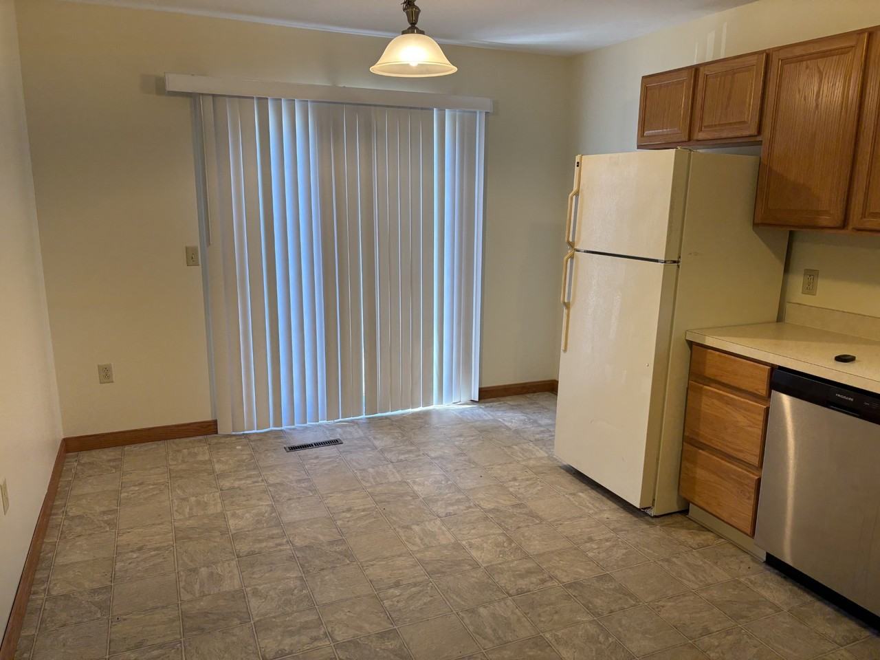 4165 Pine Ave #1 - Photo 4 of 11