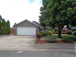 featured image of 260 Sw Oregon Trail Dr #1