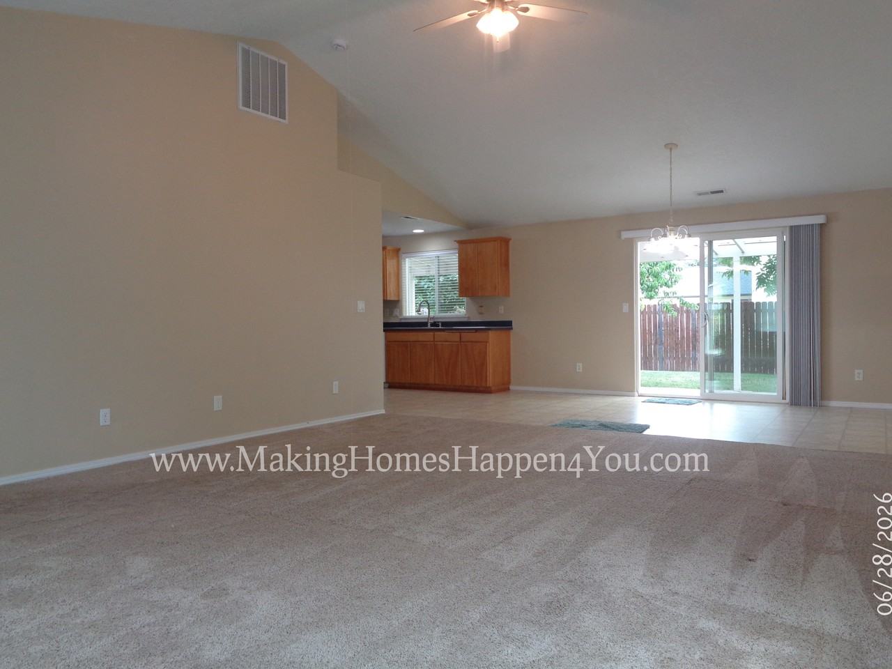 260 Sw Oregon Trail Dr #1 - Photo 6 of 50