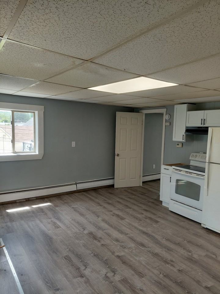 60 Pond St #60 - Photo 2 of 6