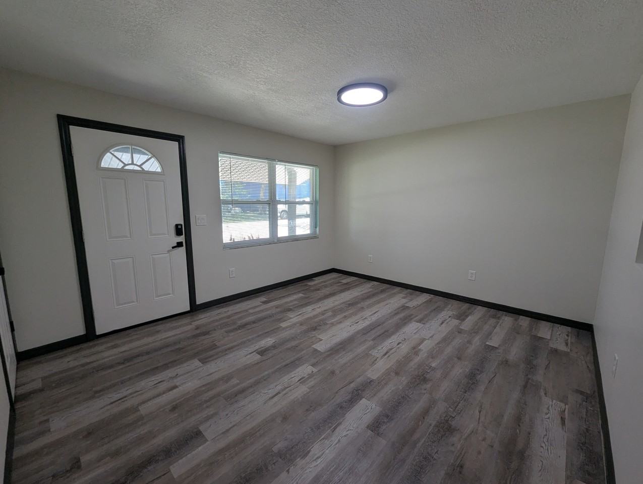 935 Ne 5th Ter #1 - Photo 2 of 11