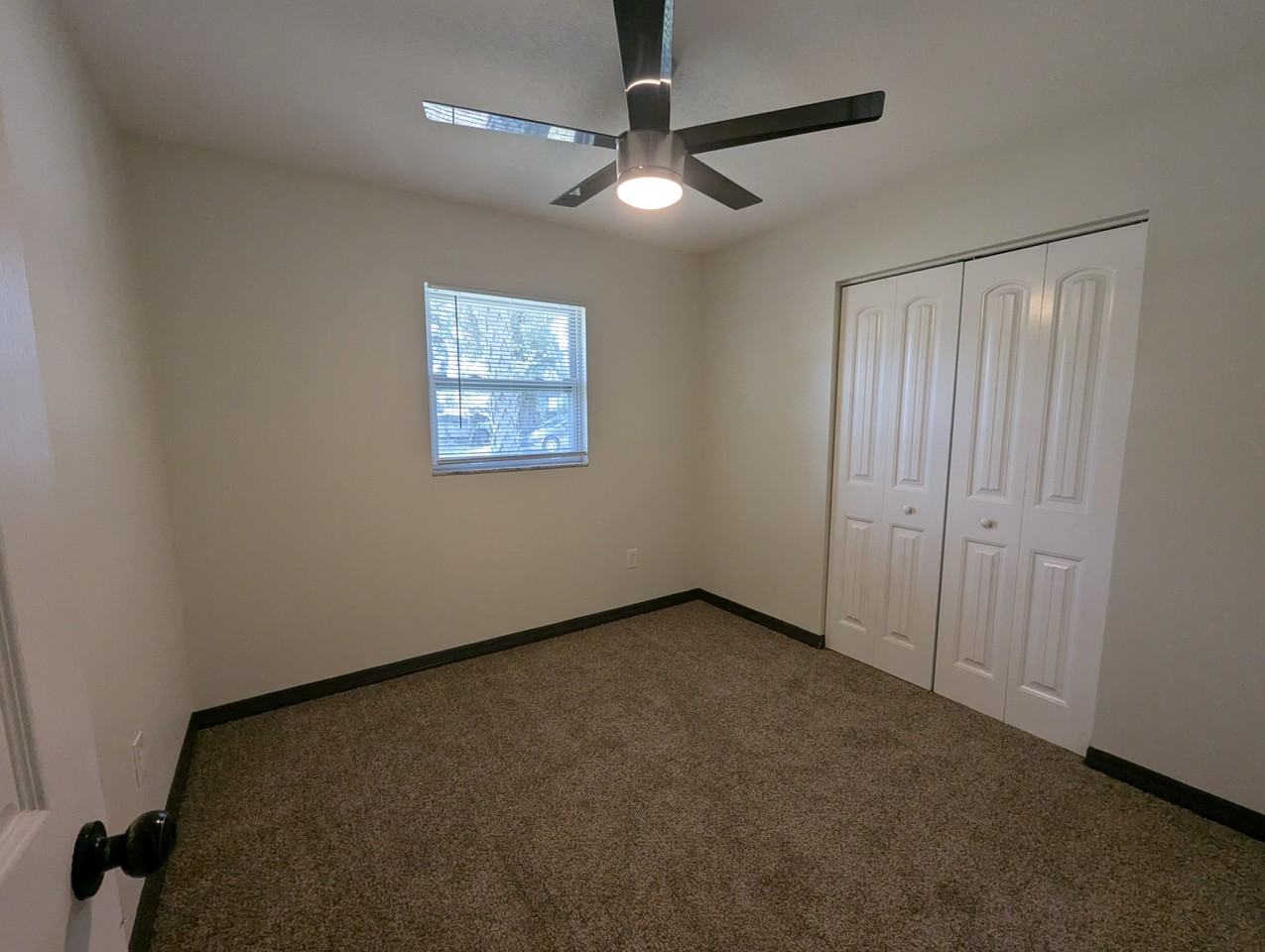 935 Ne 5th Ter #1 - Photo 5 of 11