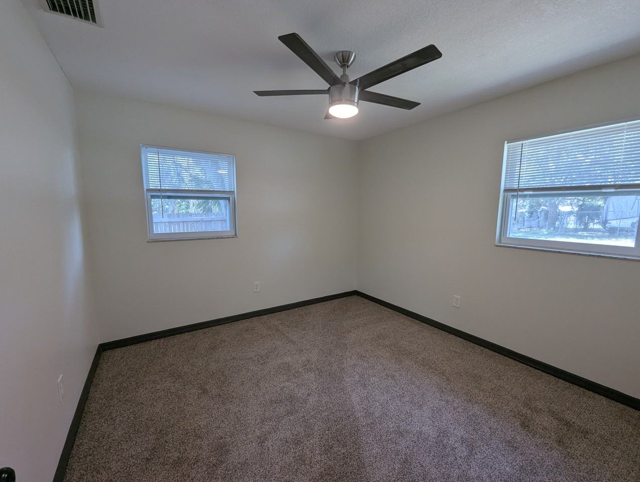 935 Ne 5th Ter #1 - Photo 7 of 11