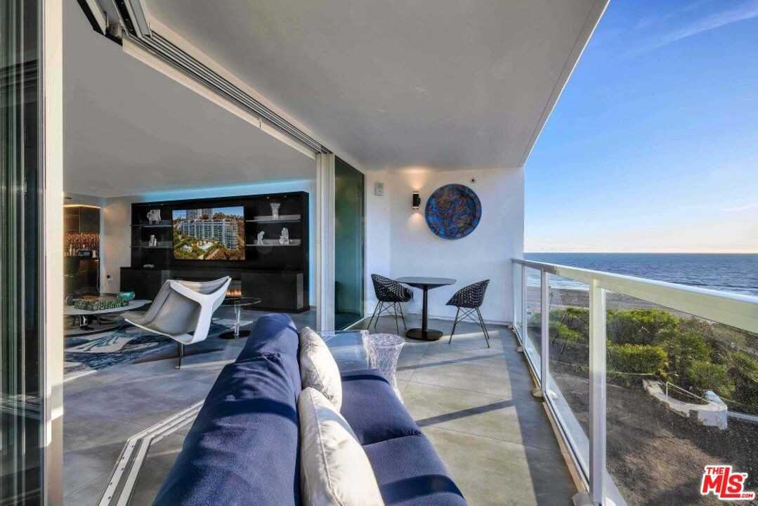 101 Ocean Ave #1 - Photo 4 of 22
