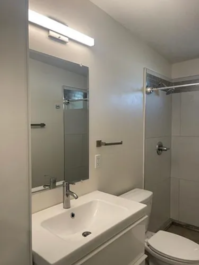 1144 N Richey Blvd #2 - Photo 6 of 23