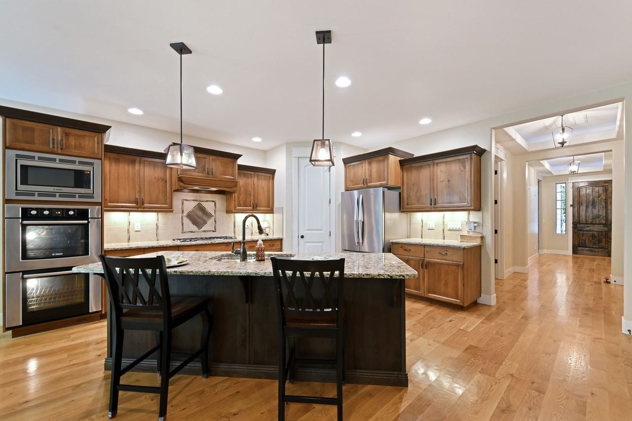 296 E Grove Creek Ln #296 - Photo 2 of 11