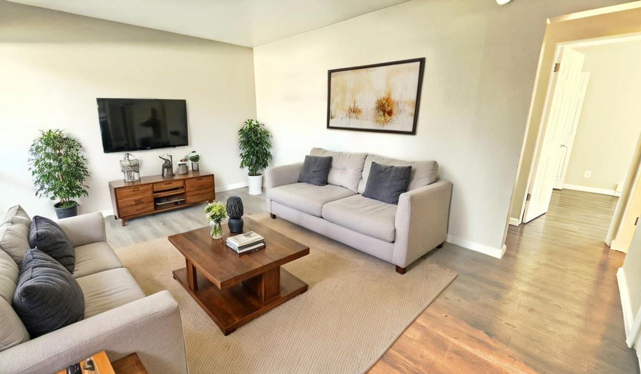 Arcadia Dell Apartments - Photo 7 of 46