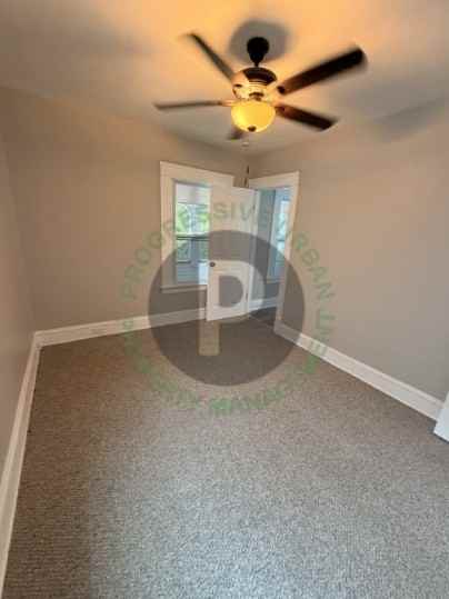 15619 School Ave - Photo 6 of 19