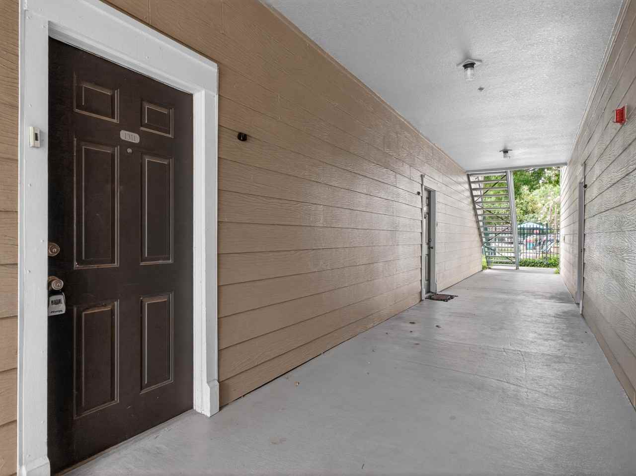 13003 Plantation Park Circle - 1311Unit 1311 #1311 - Photo 5 of 50