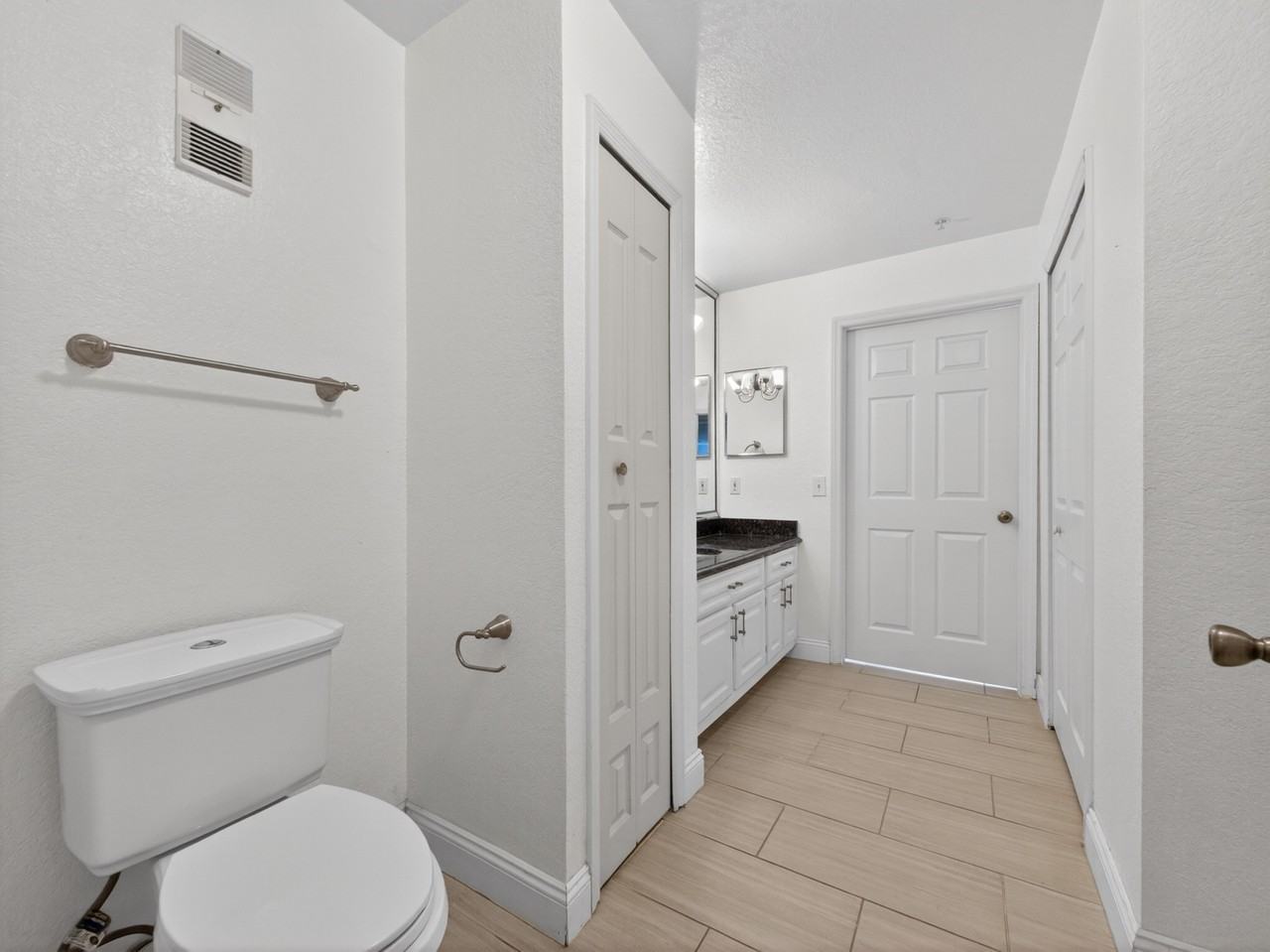 13003 Plantation Park Circle - 1311Unit 1311 #1311 - Photo 6 of 50
