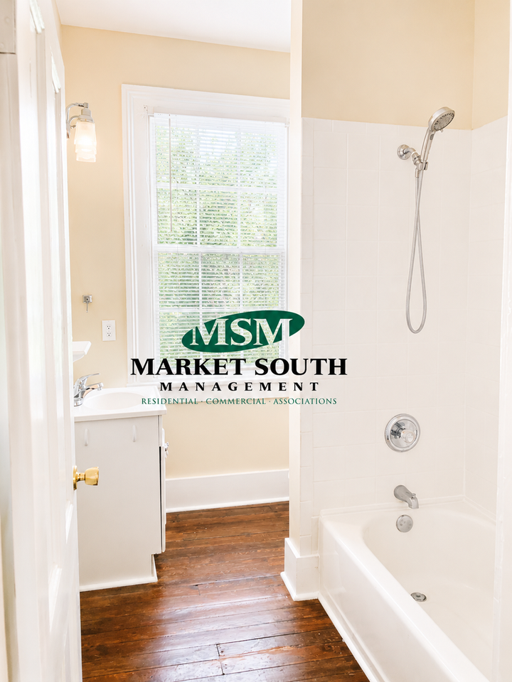 121 W Duffy St - Photo 6 of 14