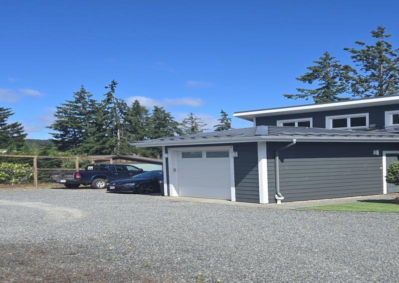 3260 Leveau Lane Lowr - Photo 4 of 29