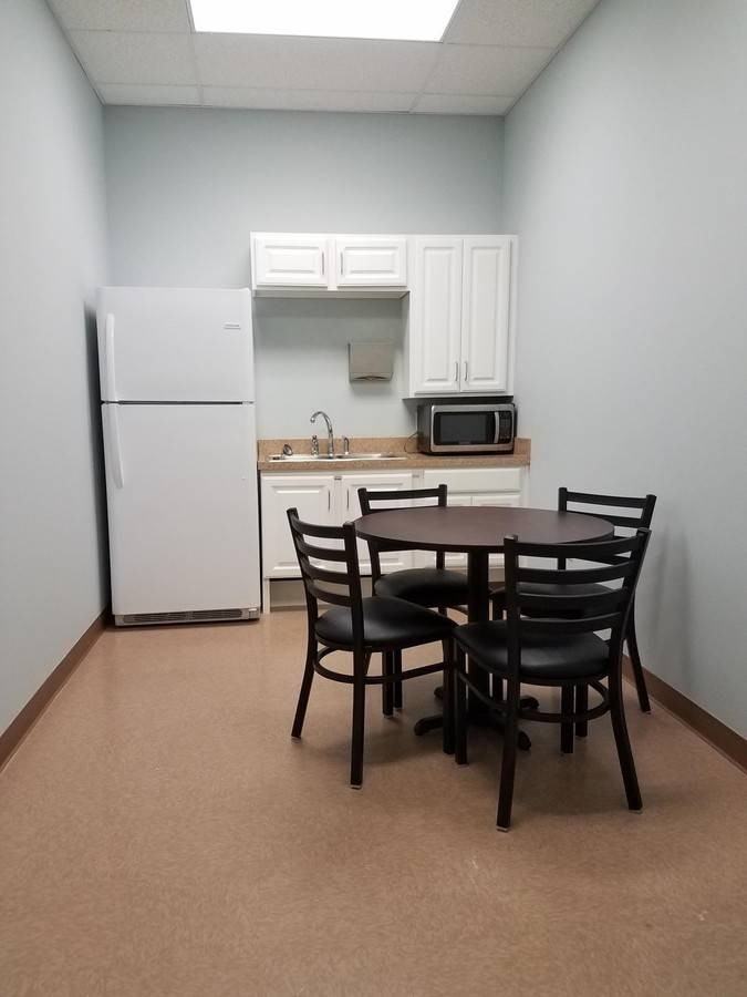 2315 W Arbors Dr Ofc - Photo 6 of 14