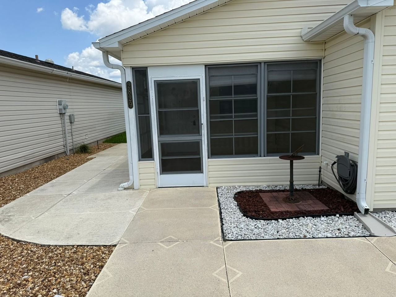 2829 Burgos Dr - Photo 2 of 34