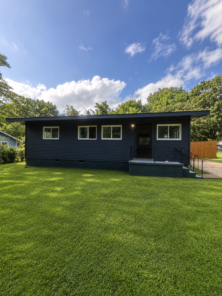 708 George Rd #1