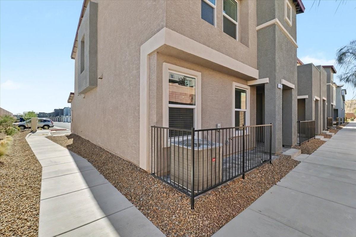 9653 Horseshoe Canyon St #1 - Photo 2 of 21