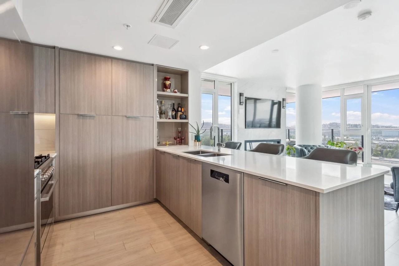 1401 Hunter Street #1603 - Photo 7 of 39