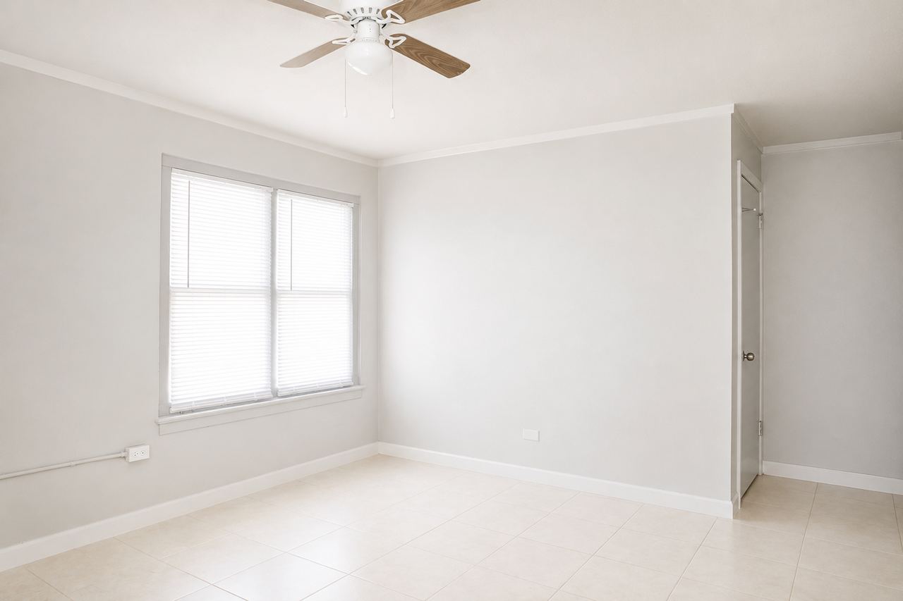 220 S 25th Ave - Photo 5 of 13