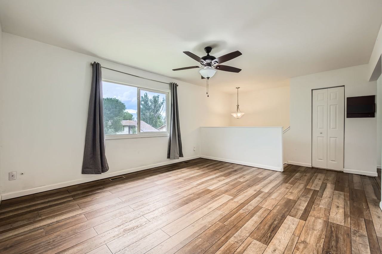 605 Raemar Dr #1 - Photo 4 of 20