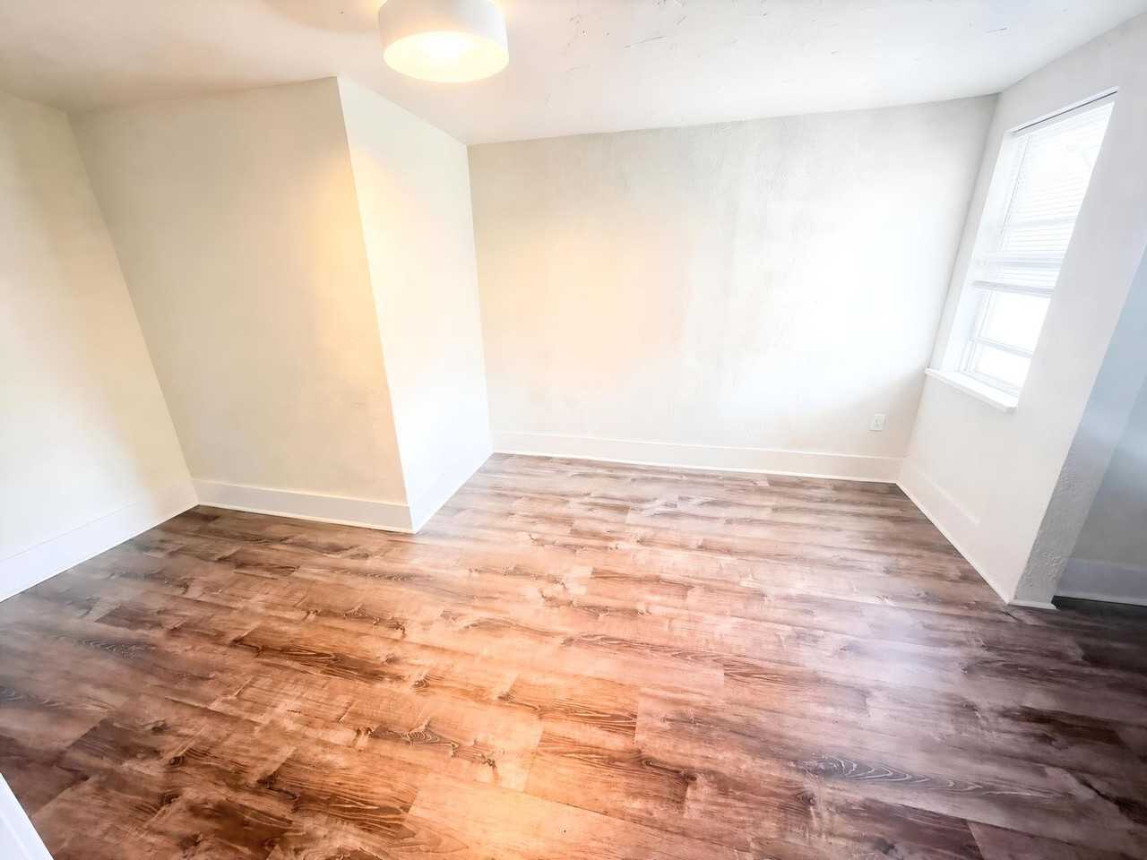 5 Rock City Rd - Photo 5 of 14