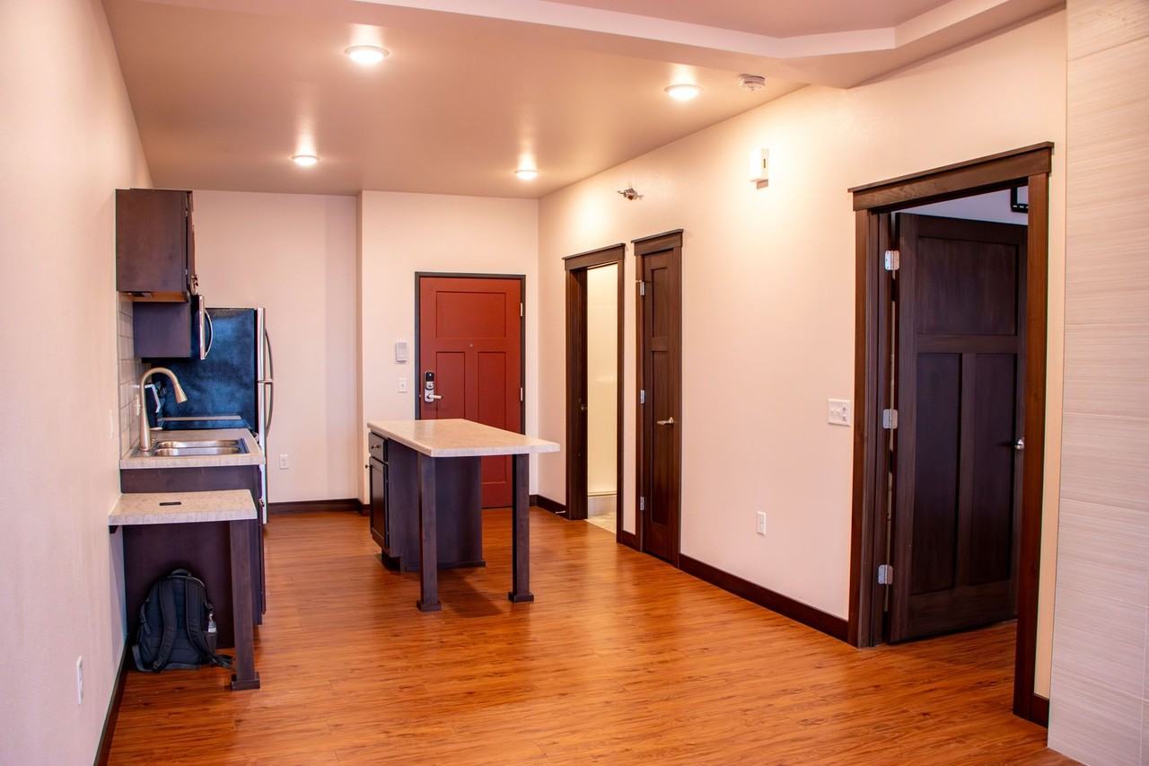 3501 Gateway Drive - Photo 2 of 30