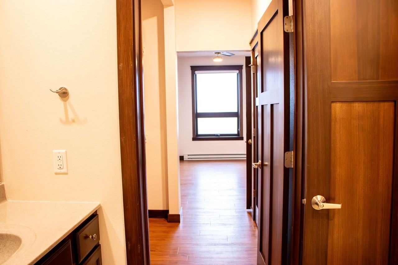 3501 Gateway Drive - Photo 6 of 30