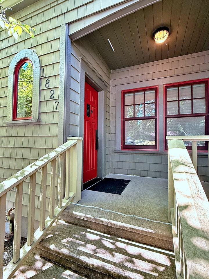 1827 N Skidmore St #1 - Photo 2 of 50