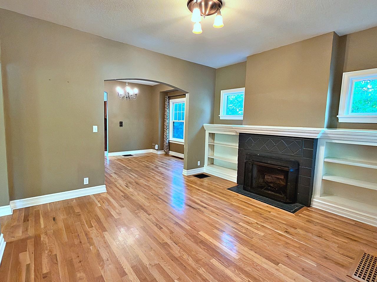 1827 N Skidmore St #1 - Photo 6 of 50