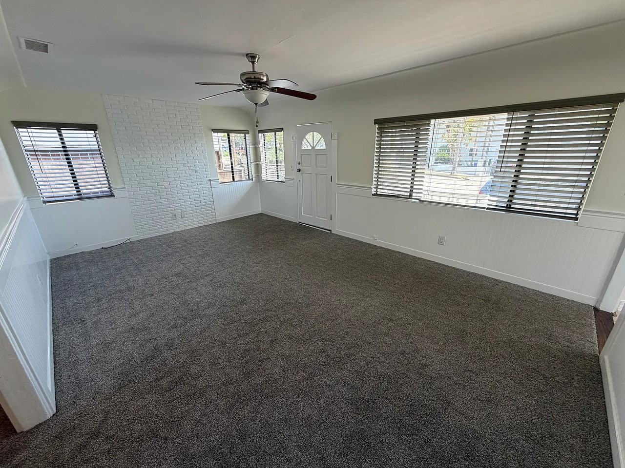 4612 Bermuda Ave #1 - Photo 4 of 14