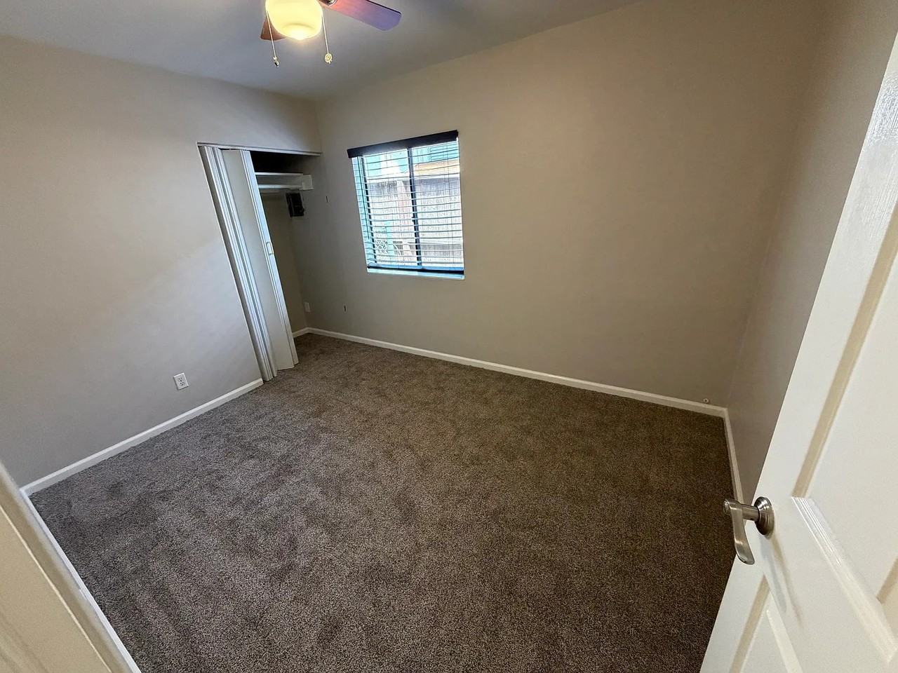 4612 Bermuda Ave #1 - Photo 6 of 14
