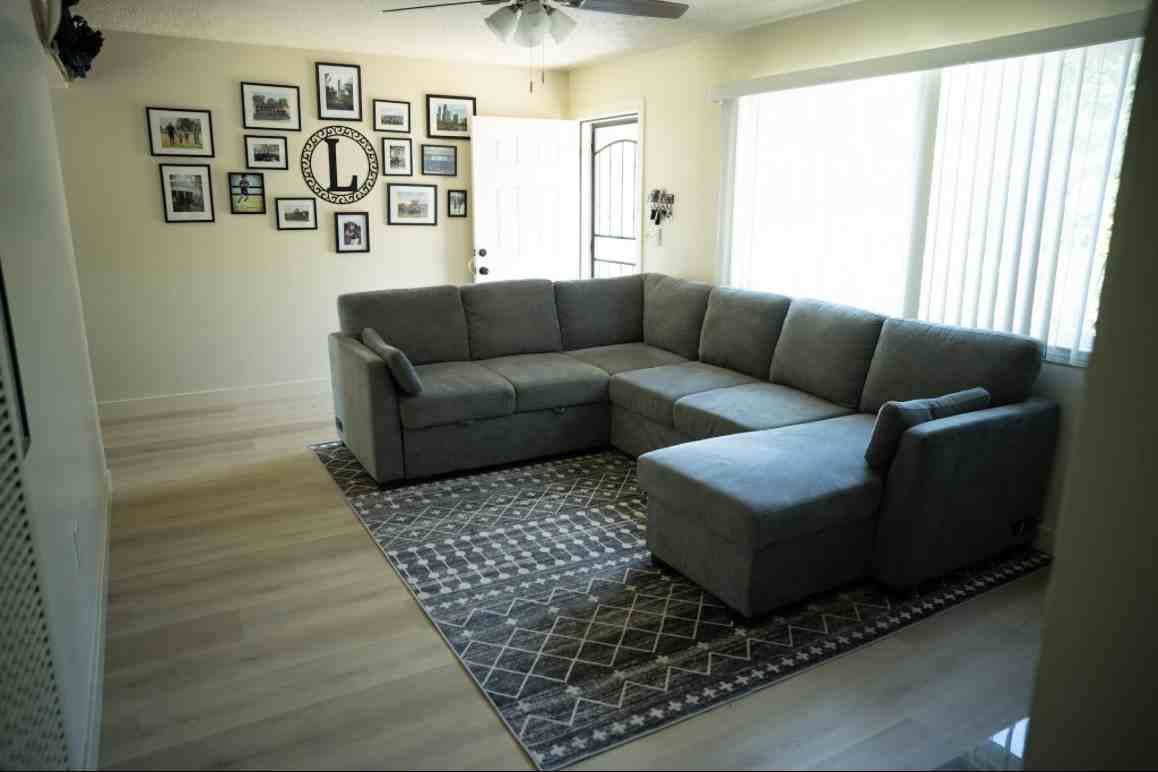 2150 Locust St #1 - Photo 3 of 8