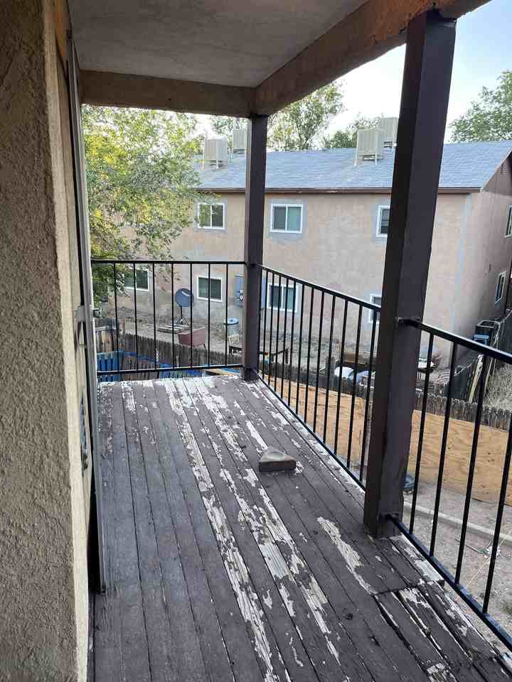 404 Rainbow Ct Se #A - Photo 4 of 19