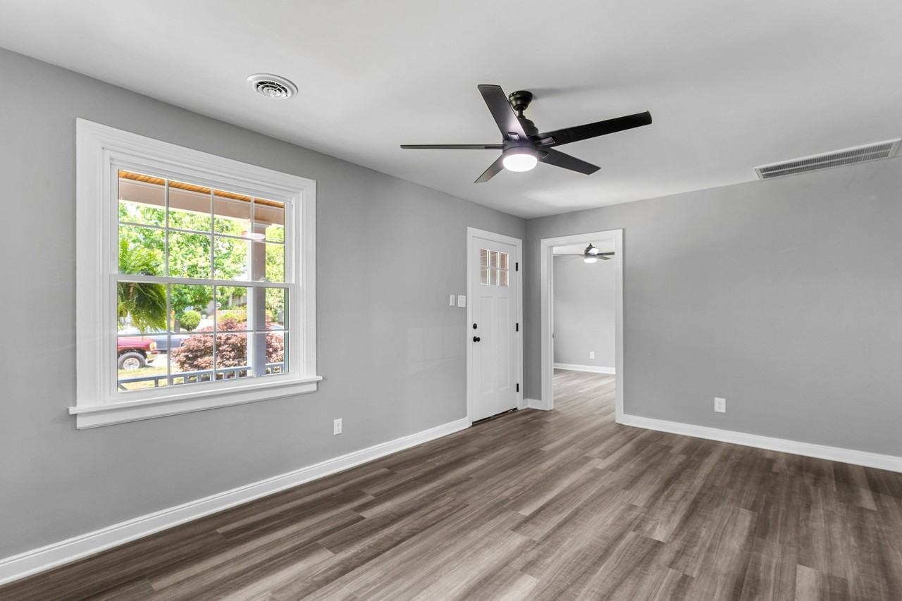 1411 National St #411 - Photo 5 of 25