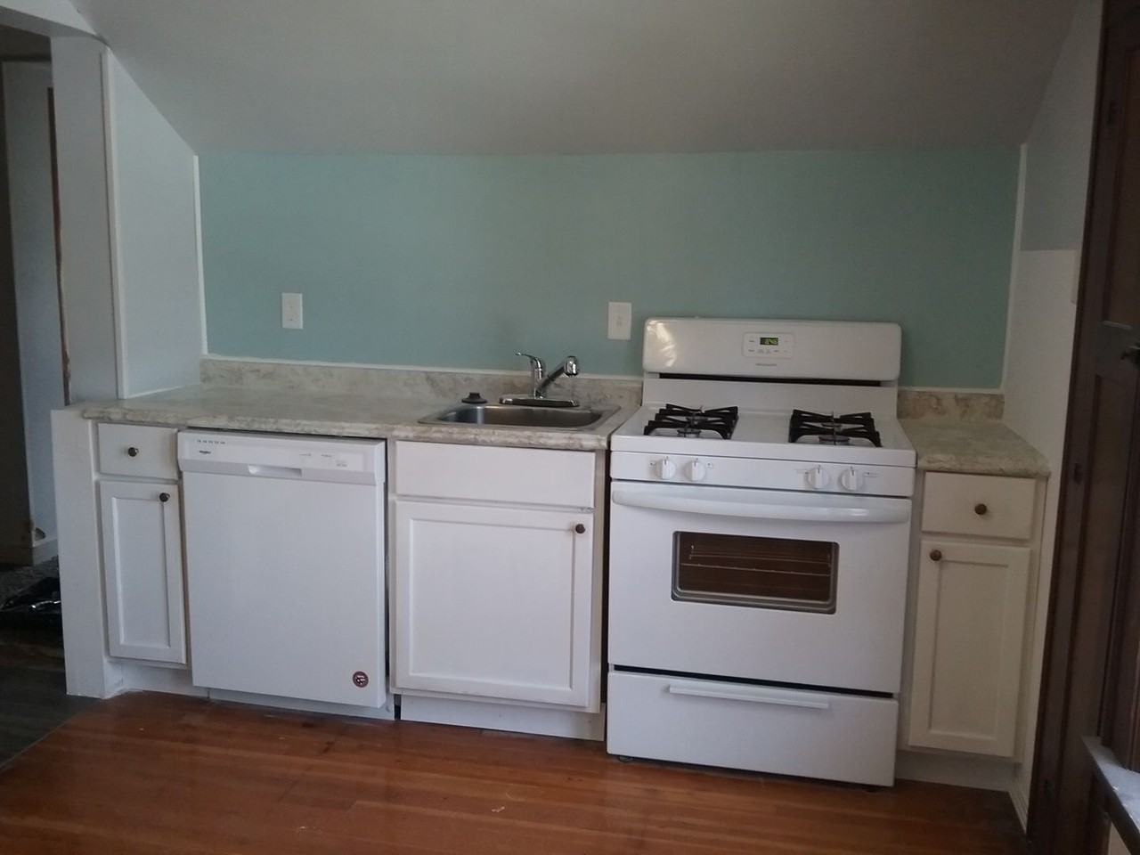 7024 40th Ave - Photo 2 of 10