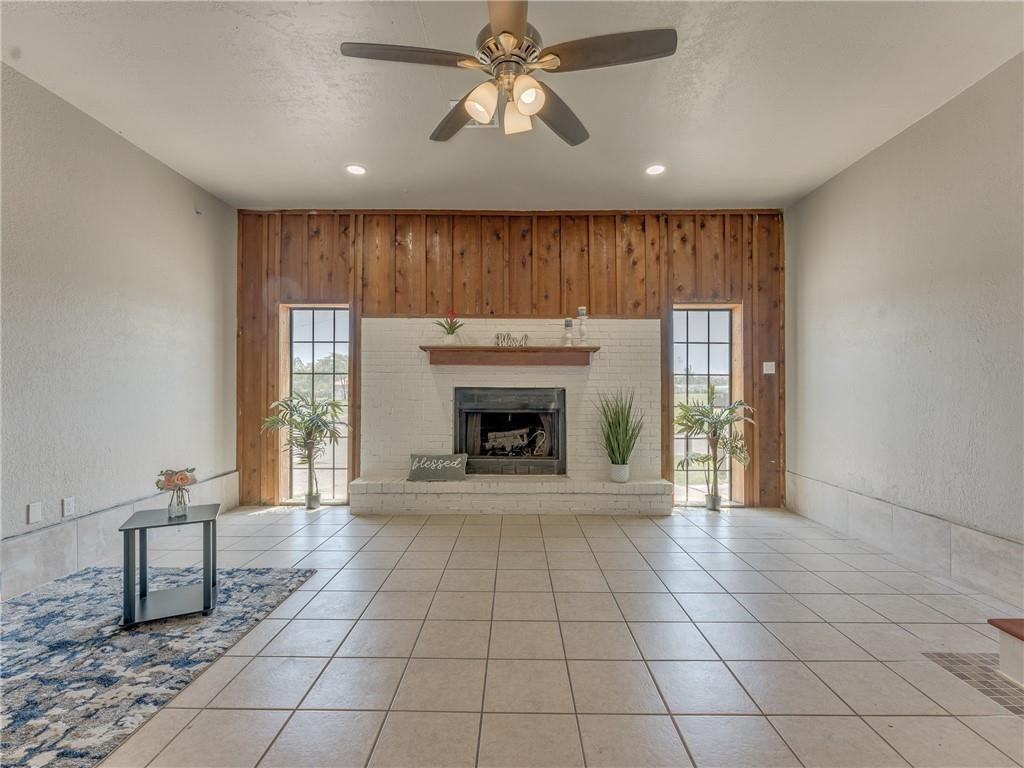 4901 S Rhode Island St #1 - Photo 4 of 13