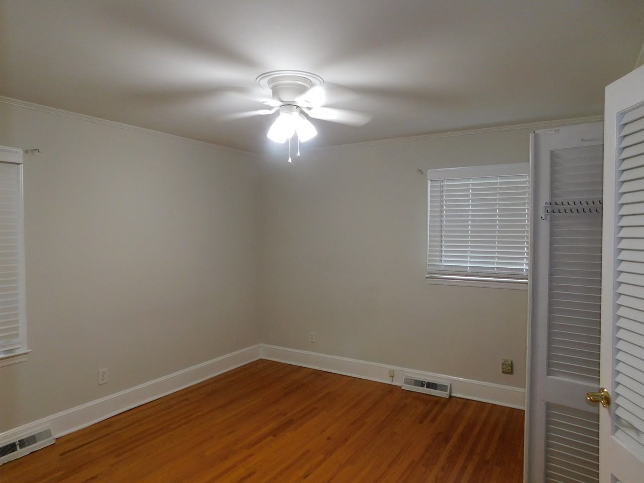 6300 Candlewood Dr #1 - Photo 5 of 16