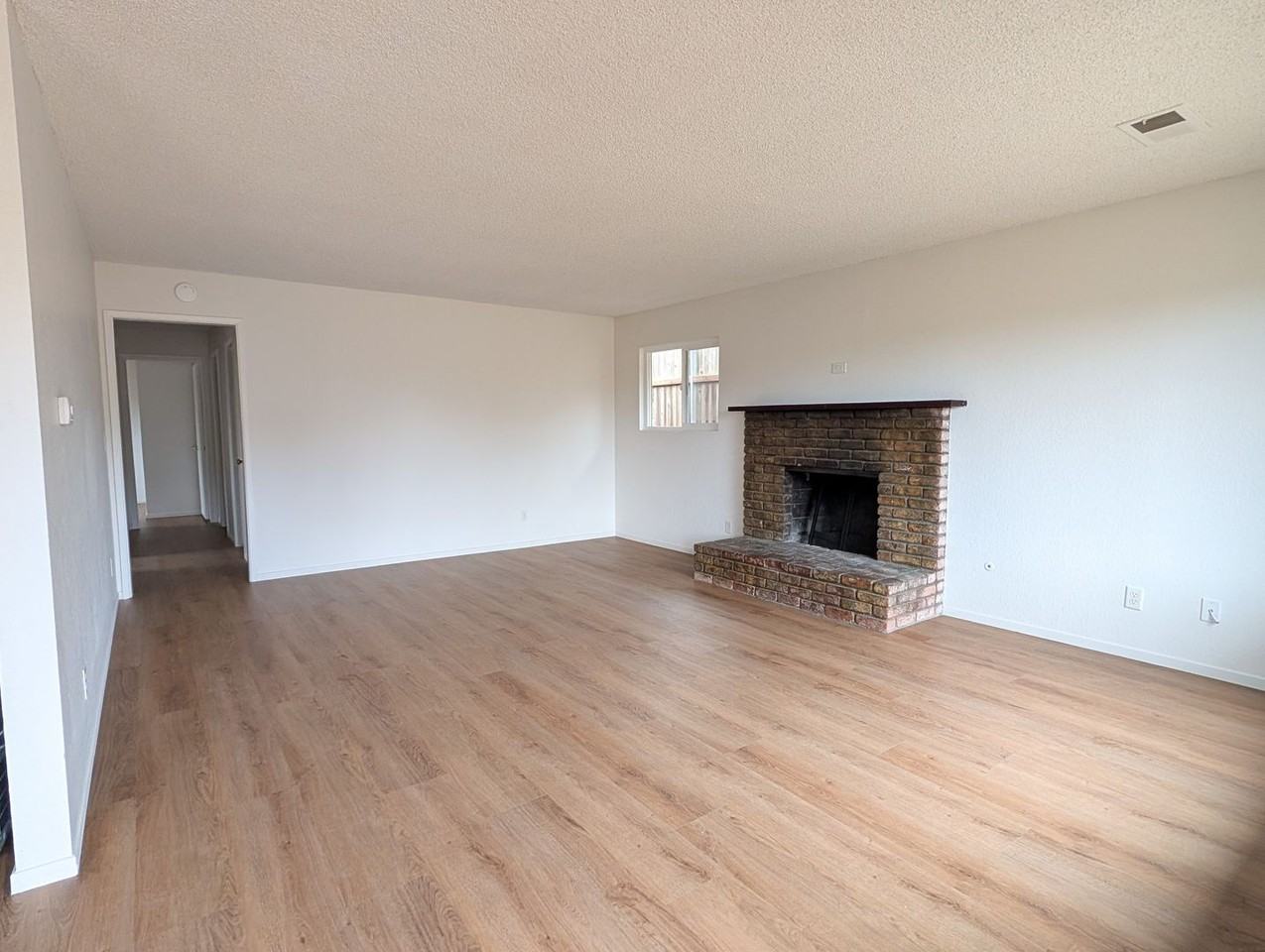 1642 14th St - Photo 3 of 13