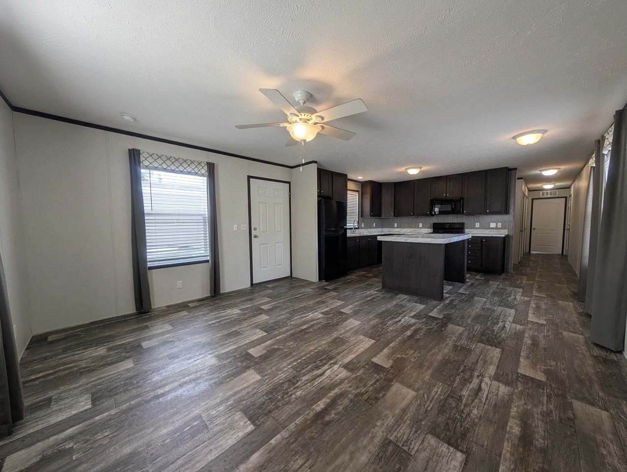 15881 Villaire Ave #658 - Photo 4 of 25