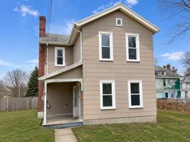 401 E Wyandotte St #1 - Photo 1 of 1
