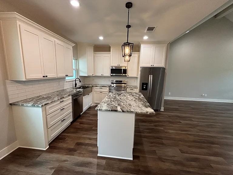 455 Cedar Hill Loop #1 - Photo 3 of 21