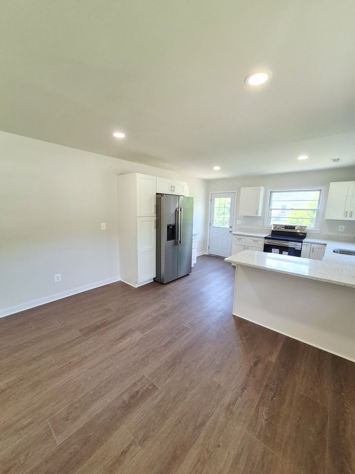 19042 Lahore Rd #1 - Photo 2 of 43