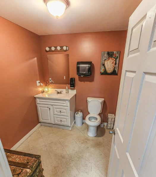 39 S Main St 1st Fl - Photo 7 of 8
