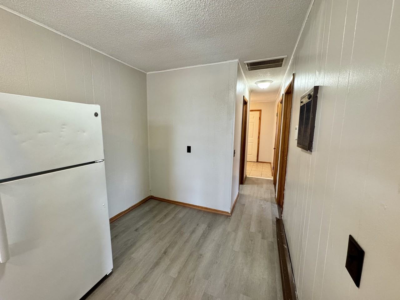 420 Jackson St #B - Photo 5 of 12