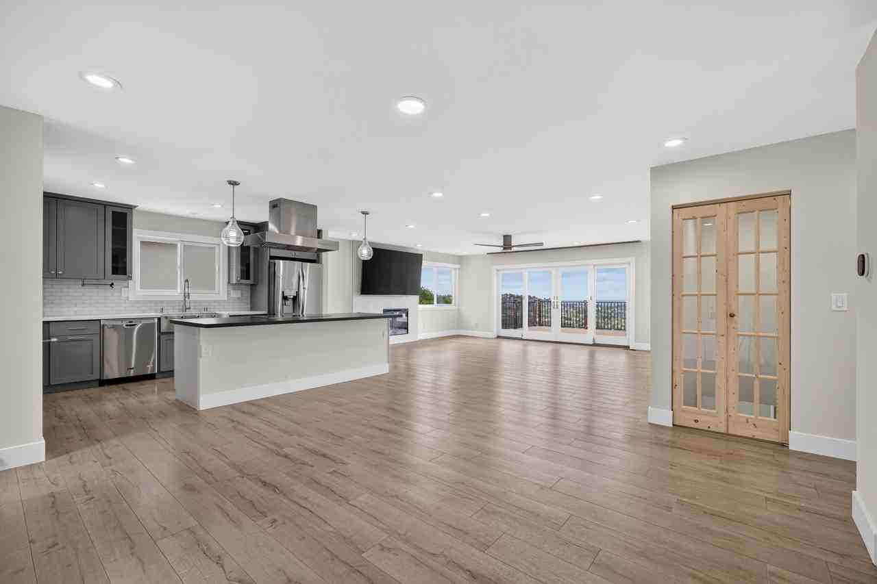 2517 Read Ave #1 - Photo 3 of 10