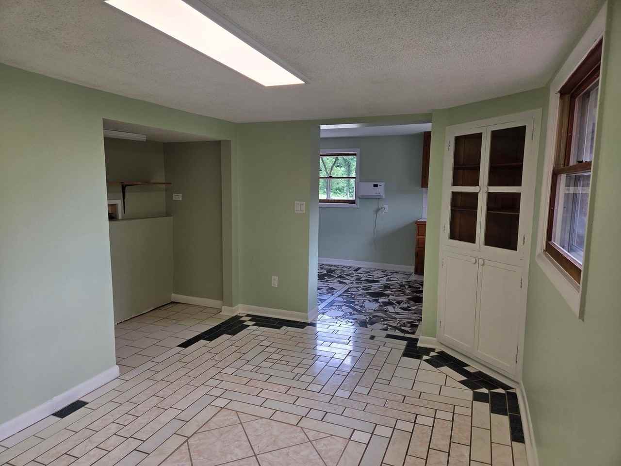 171 Gilmer St #B - Photo 6 of 16