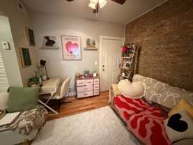 820-826 W. Cuyler - Photo 1 of 1