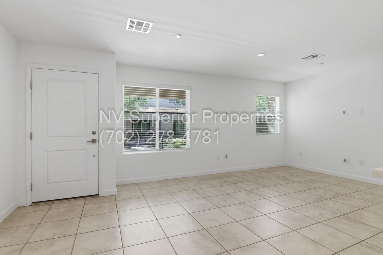 3501 Arcadian King Ave - Photo 7 of 50