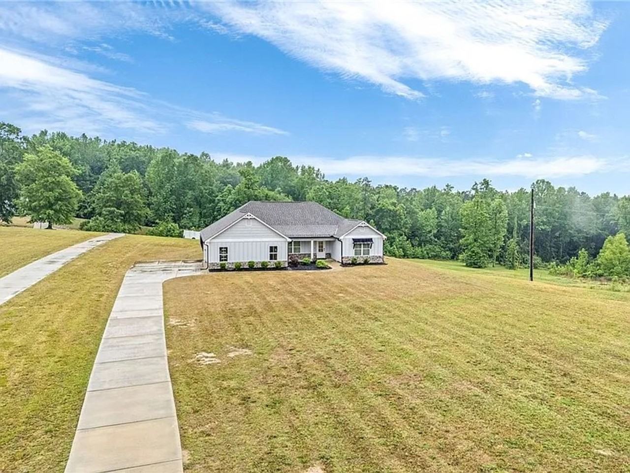 285 Lee Road 852 - Photo 2 of 18