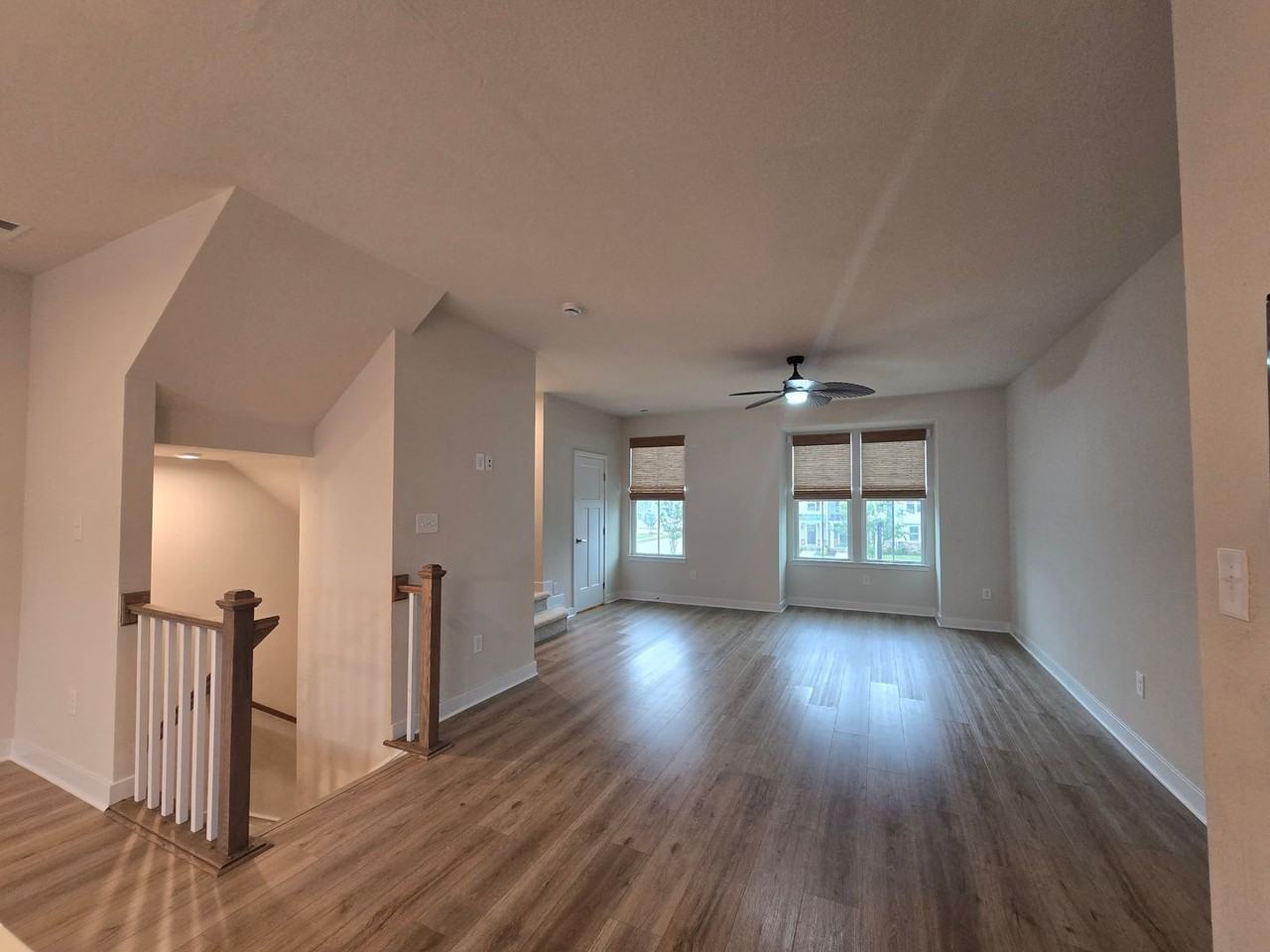 302 Fost Blvd - Photo 2 of 17